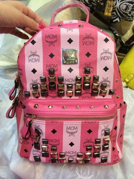 廠家直銷精品女包 打造時尚箱包銷售新風尚